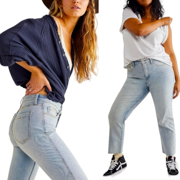 FREE PEOPLE Curvy High Rise Vintage Straight Jeans - Picture 2 of 10